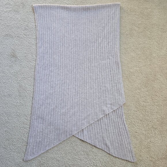 NWOT Halogen Cashmere Ribbed Scarf With Angled Ends Tan Oatmeal - Picture 5 of 10